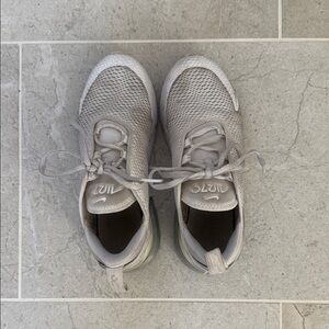Nike Air Max 270 Sneakers